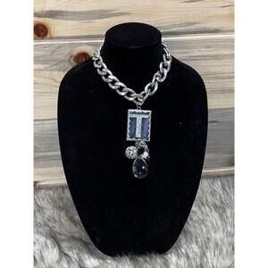 NEW ART BY AMY LABBE t initial necklace in silver